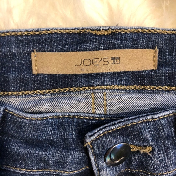 Joe’s Jeans | High Rise Skinny Ankle Distressed Denim Jeans - Picture 4 of 10